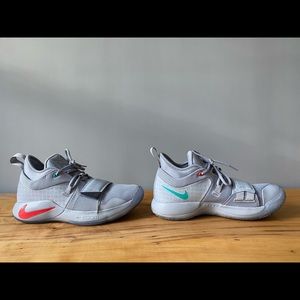 Play Station X Paul George collab by Nike